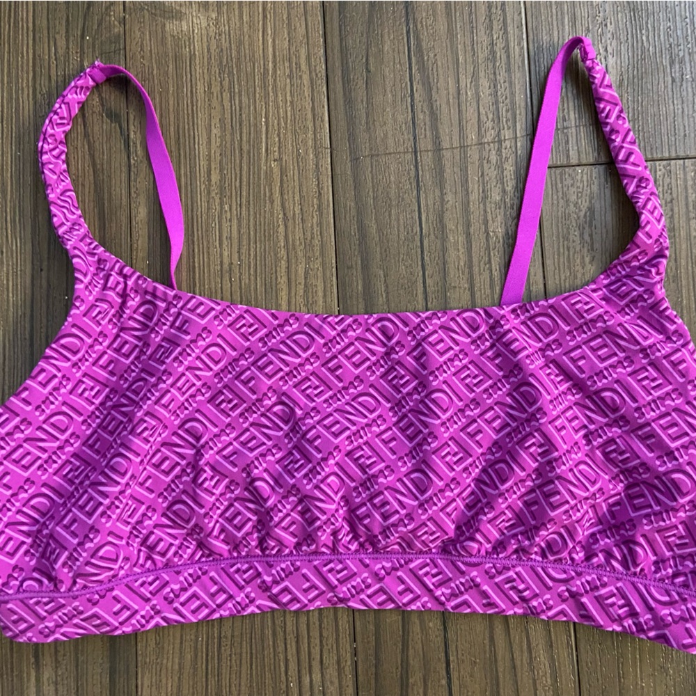 Fendi skims callab size large sports bra pink